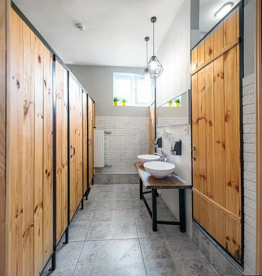 Eco Hostel Drova 리비프 0*,
